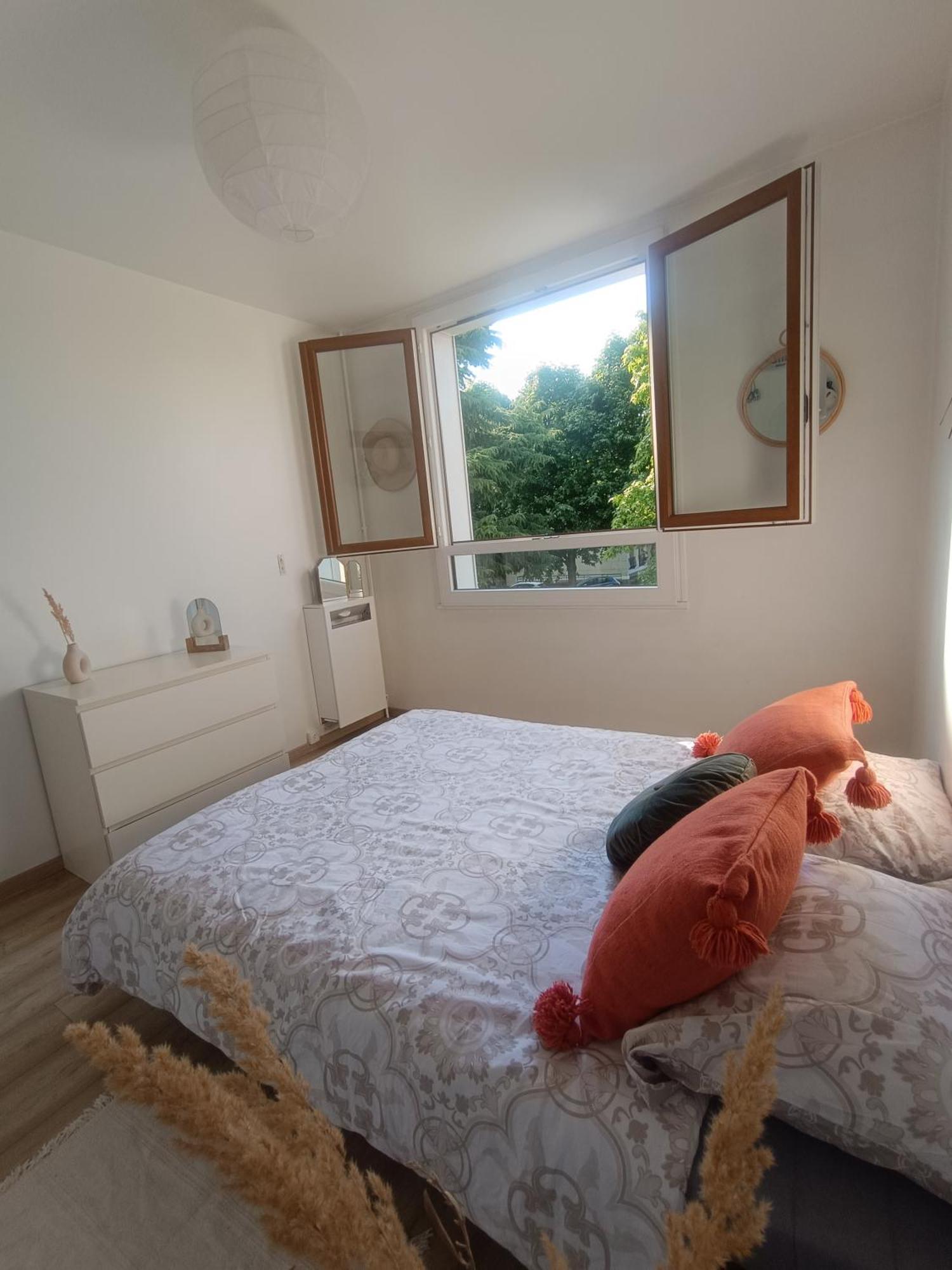 Private Room In Cozy Homestay - Line 14, Direct Access To Paris - Airport Orly Chevilly-Larue Bagian luar foto
